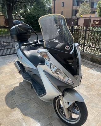 Scooter  Malaguti Madison 3 250 ie