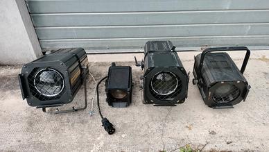 Sagomatore/i F.A.L. Luci Da Teatro + 2 Fari Luce