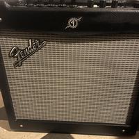 Amplificatore Fender Mustang II v2