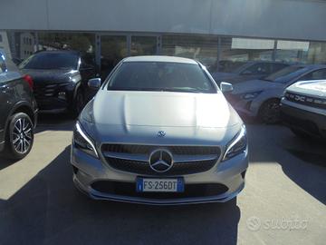 Mercedes-benz CLA 200 d S.W. Business Extra