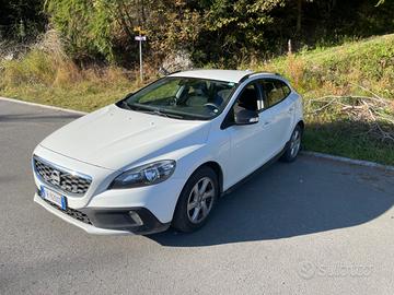 Volvo v40 cc (2012-2020) - 2013