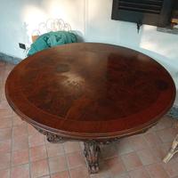 Tavolo rotondo