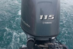 Fuoribordo Yamaha 115 CV 4T