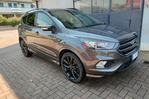 Ford Kuga 1.5 TDCI 120 CV S&S 2WD ST-Line