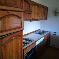 Cucina completa misure 270x60x190.
