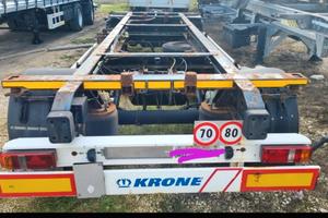 Rimorchi scarrabili portacasse usati