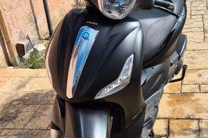 Piaggio Beverly 300