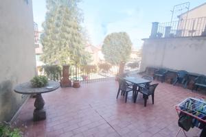 Appartamento con Ampio Terrazzo abitabile. UA/888