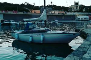 Barca a vela Comet 801 Comar 7,68 m