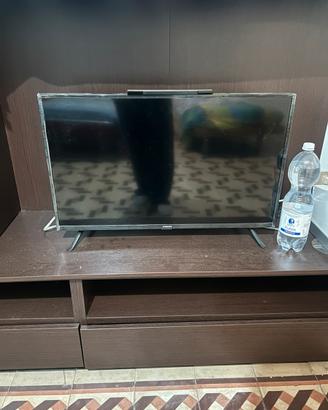 Televisore smart tv 40 pollici