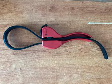 Chiave a cinghia o a nastro regolabile in gomma