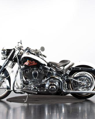 Harley-davidson Softail Deluxe - RDS01978