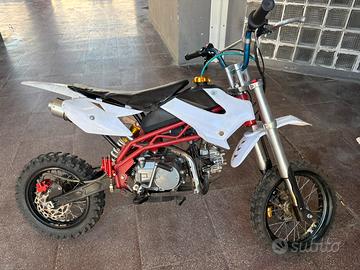Pit bike 125