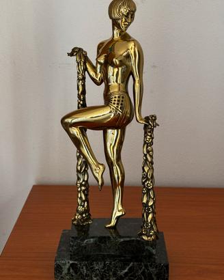 Statua in bronzo
