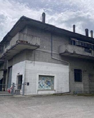 Immobile in asta di 271 m² con 3 locali a Talamell