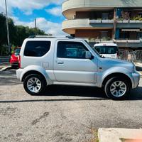 Suzuki Jimny 2012