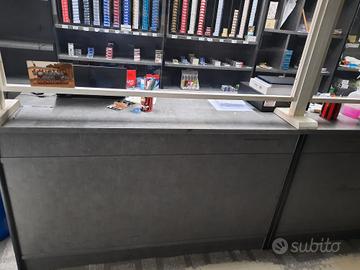 arredamento tabaccheria 