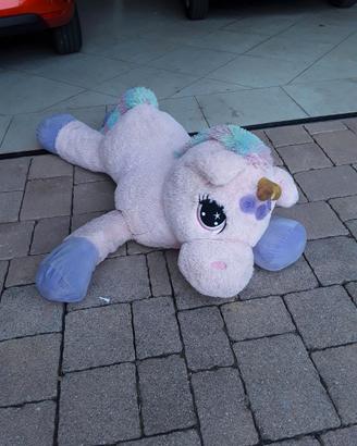 Peluche gigante unicorno.