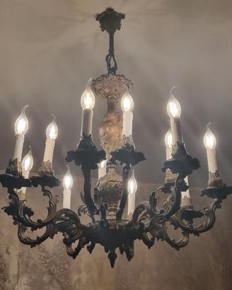 LAMPADARI IN BRONZO ANNI 60 6 e 12 Luci buono