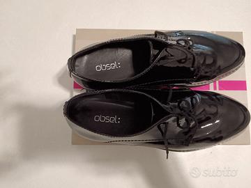 Scarpe stringate donna