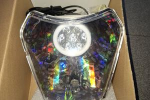 faro ktm rgb multicolor in carbonio olografico