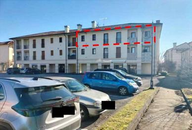 Immobile in asta di 111 m² con box auto a Sernagli