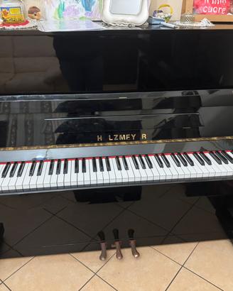 Pianoforte verticale