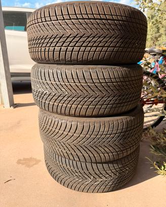 245/40 R18 Good Year invernali