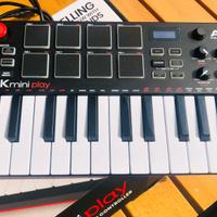 AKAI MPK MINIPLAY
