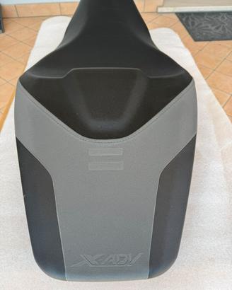 Sella X-Adv 750