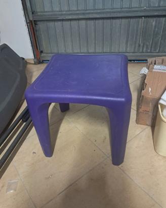 tavolino bimbo in plastica