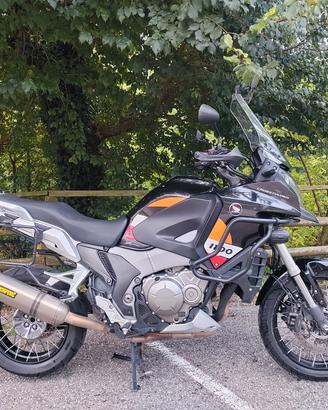 Honda Crosstourer travel 