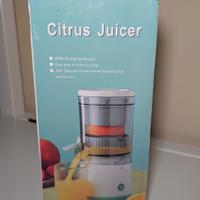 Spremiagrumi a batteria (ricaricabile) NUOVO