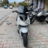 Ricambi Aprilia Sportcity 04-06 POCHI PZ. RIMASTI