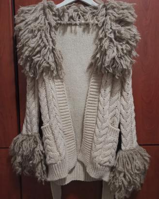 Cardigan con cintura Sisley