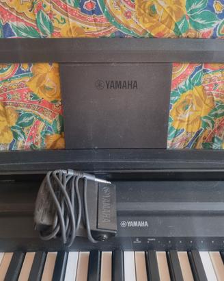 Tastiera pesata Yamaha  modello p-45 con pedale