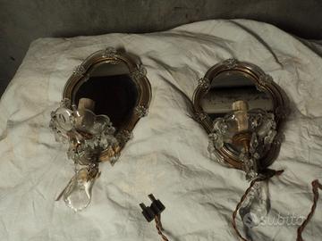 N. 2 Applique una luce  vetro ottone con specchio