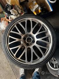 4 gomme  205/40/17