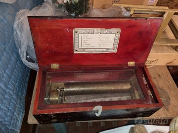 Carillon antico dell’800 – perfettamente funzionan