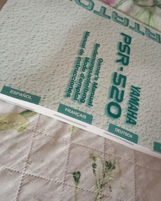 Manuale istruzioni per tastiera Yamaha PSR-520