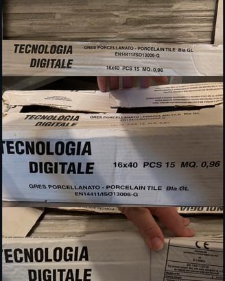 Piastrelle - stock di recupero