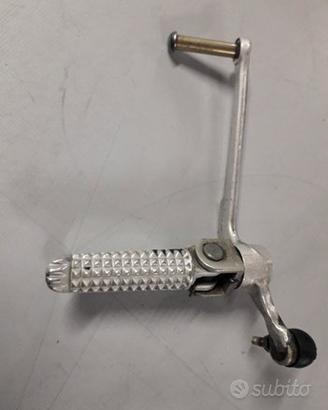 Pedana anteriore sx leva cambio YAMAHA R1 2001