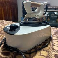 Ferro da stiro con caldaia Bosch