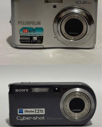 Lotto 2 fotocamere digitali vintage Fujifilm Sony