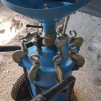 Pompa x iniezioni cementizie