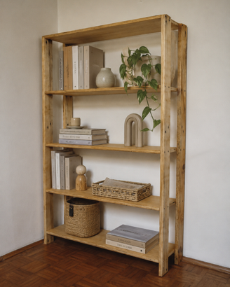 Scaffale artigianale in legno recuperato – Maderas