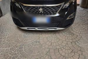 PEUGEOT 3008 BlueHDi 130 S&S EAT8 GT Line