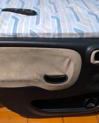 Pannello originale sx fiat panda. Tapp. da lavare