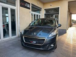 Peugeot 5008 1.6 HDi 115CV Business 7 Posti