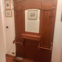 Appendiabiti con specchio